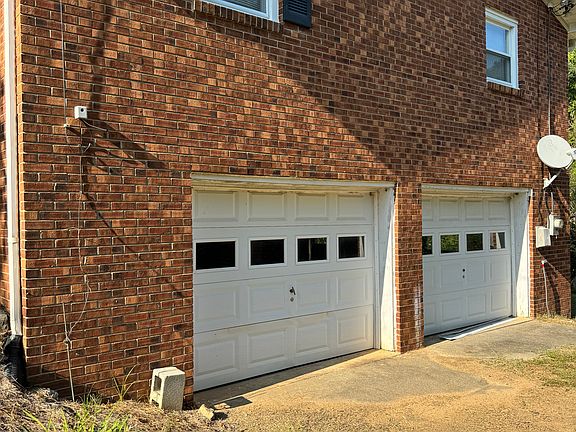 Full basement access for vehicles.