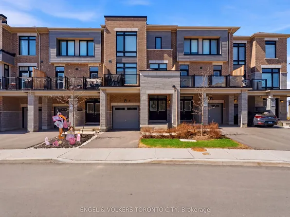 43 Holyrood Cres, Vaughan, ON L4H 5G2