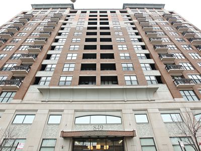 849 N Franklin St UNIT 617, Chicago, IL, 60610