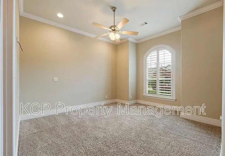 60 Jeffrey Way #1 — Photo 25