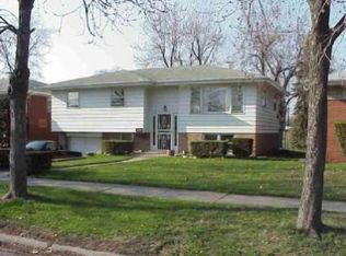2540 W 19th Pl, Gary, IN 46404