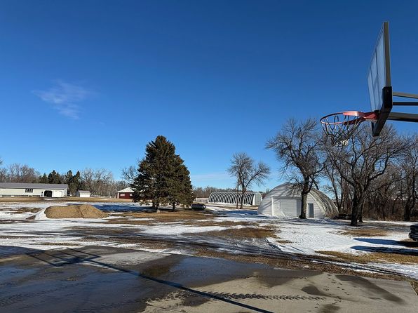 5564 County Road 63, Adrian, ND 58472