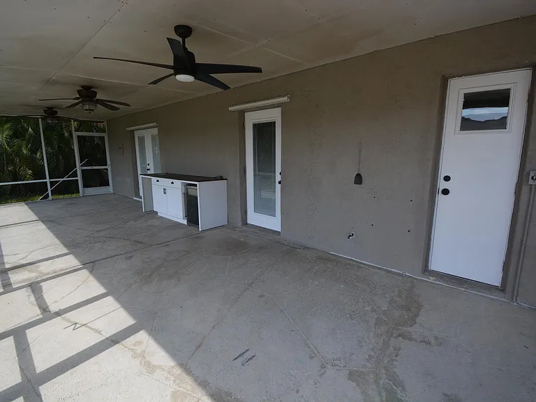 1379 Pinetta Cir — Photo 6