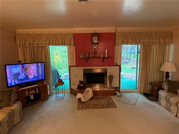 5th image of 303 Casa Vita Dr