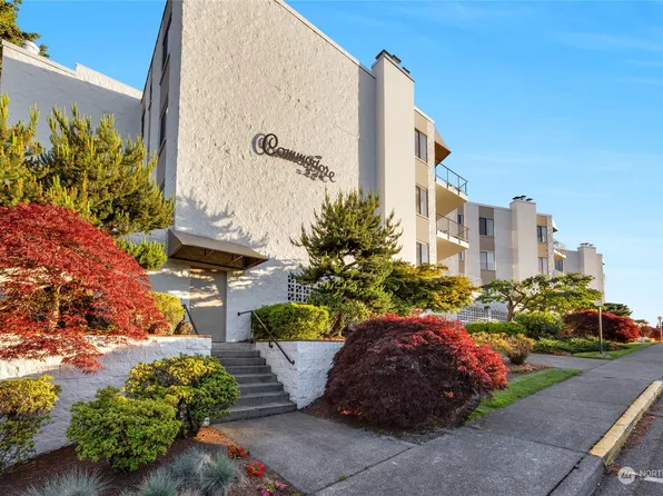 546 Alder Street #102, Edmonds, WA 98020