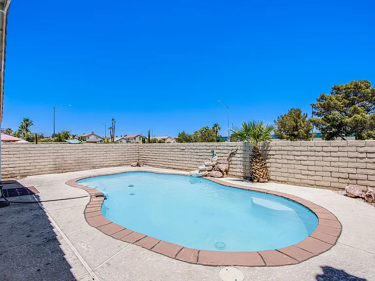 7510 Isley Ave — Photo 18