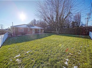 5245 W Windhaven Rd, Pittsburgh, PA 15205