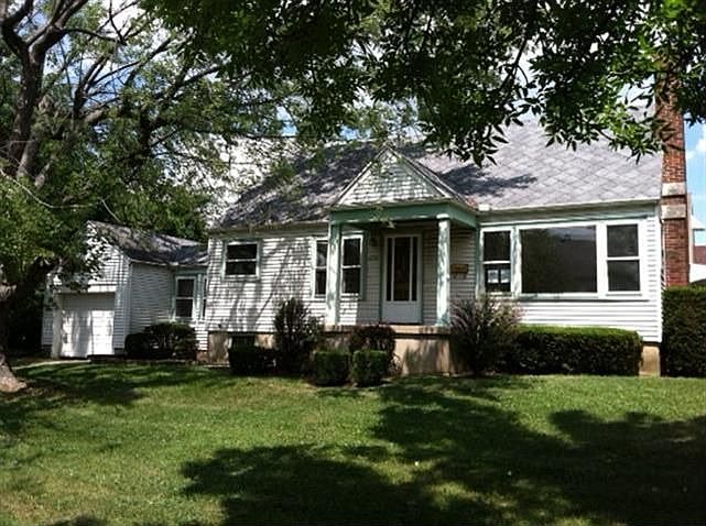 1st image of 2701 Campus Dr