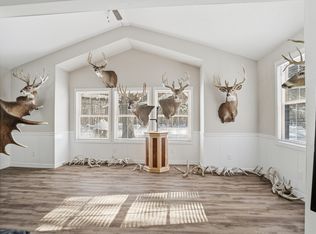 9283 N Willow Ave, Bitely, MI 49309