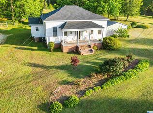 953 Memorial Dr, Piedmont, AL 36272