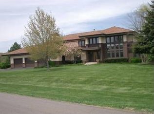 35W611 Parsons Rd, Dundee, IL 60118