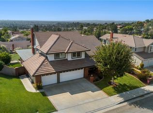 2704 N Vista Heights Ave, Orange, CA 92867