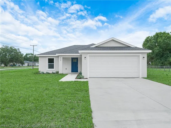 3021 Spruce St, Zolfo Springs, FL 33890