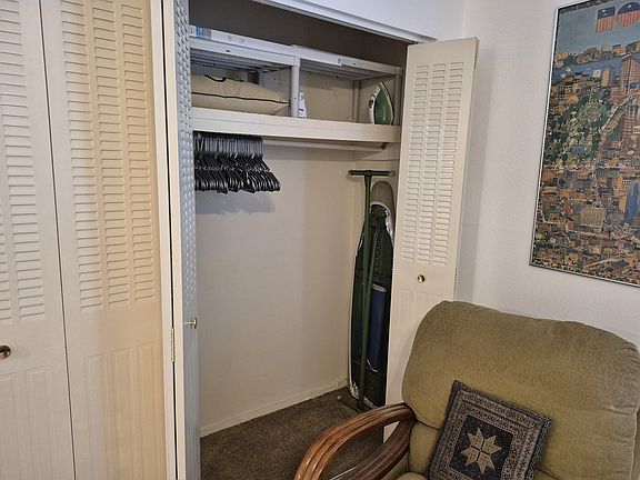 5th image of 6519 W Newberry Rd APT 902