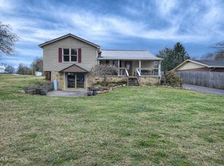 150 Little Stoney Creek Rd, Elizabethton, TN 37643