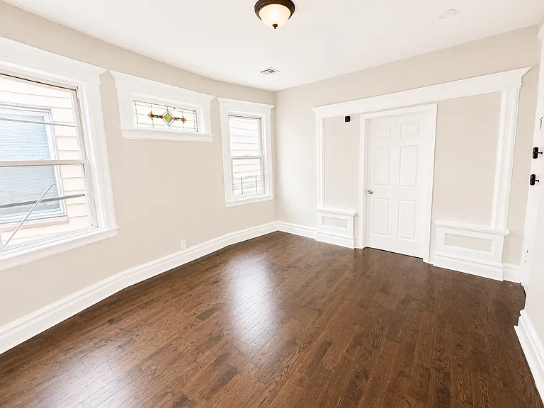 61 Stuyvesant Ave #3 — Photo 8