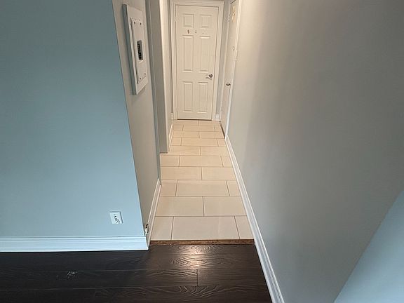 3rd image of 21 Scarlett Rd #1