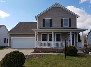 253 Laura Ln, Linden, MI 48451