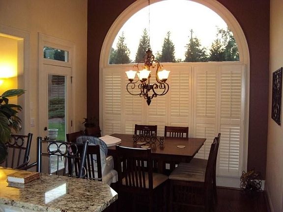 Breakfast Room