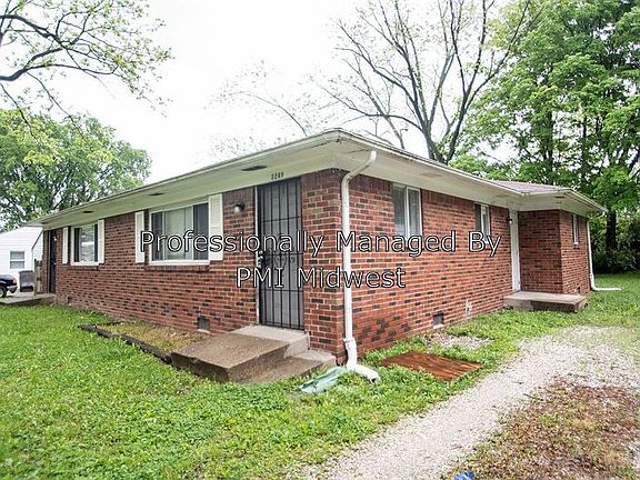 3rd image of 3249 N Campbell Ave