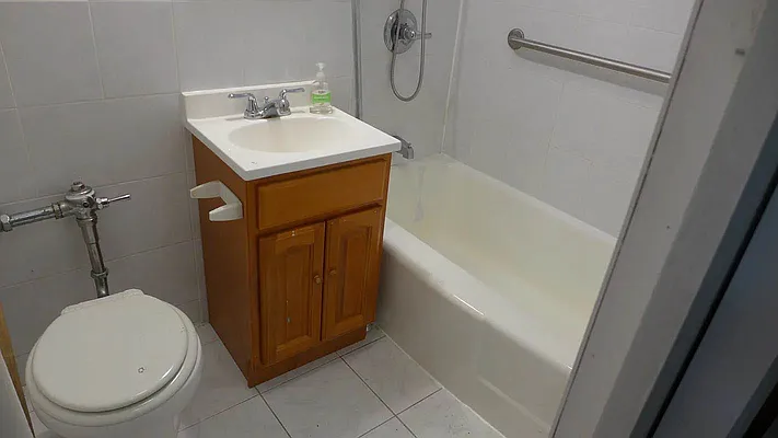 Rented by Limestone Realty Bklyn, LLC | media 13