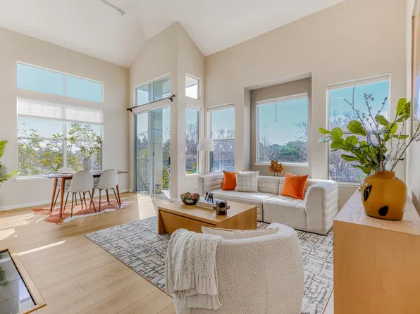 700 Baltic Cir Unit 734, Redwood City, CA 94065