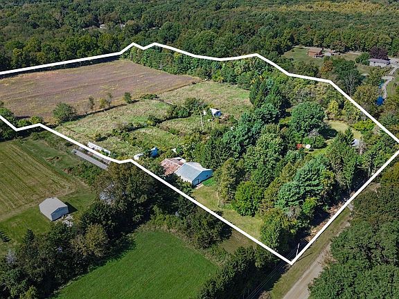 3rd image of 1664 Thomson Rd