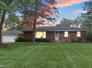 1600 Oakwood Rd, Northbrook, IL 60062