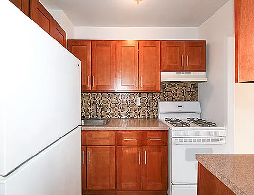 Rented by SW Queens Mezzanine | media 25