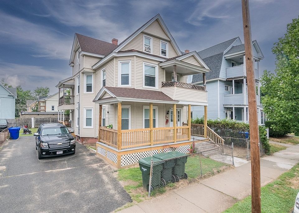 1st image of 10 Revere St