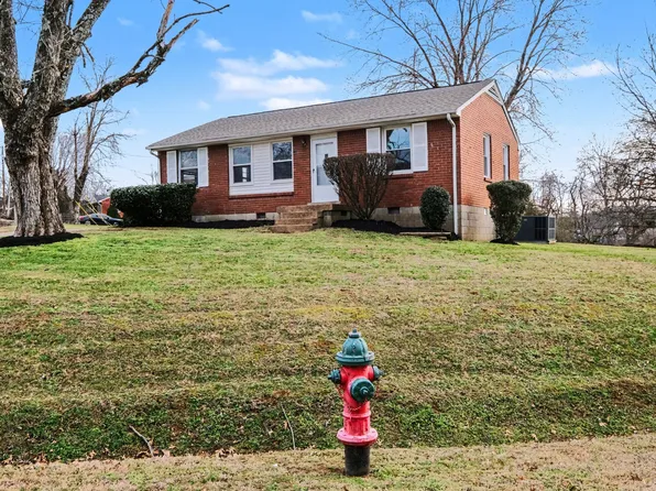 3027 Capps Dr, Nashville, TN 37207