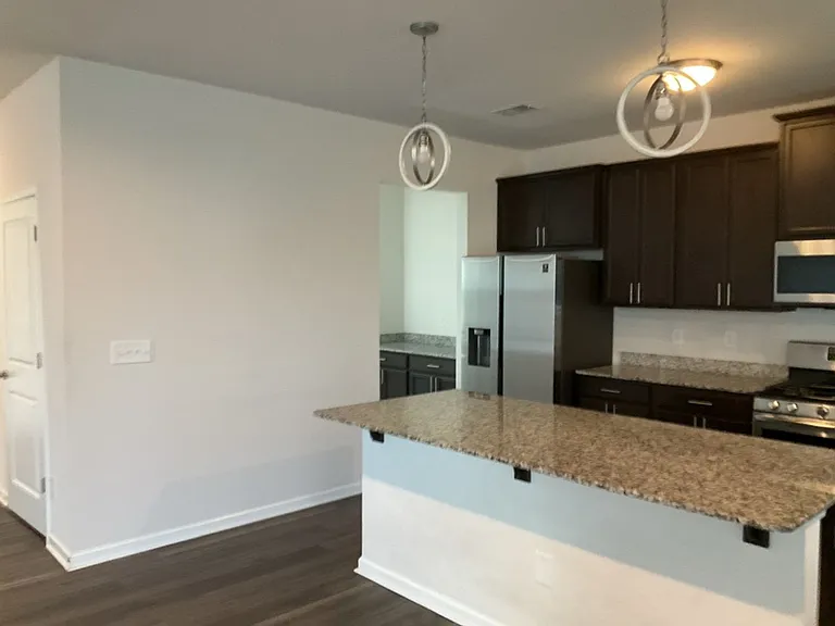 511 Rhine Falls Ln — Photo 2