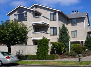 2622 42nd Ave SW #202, Seattle, WA 98116