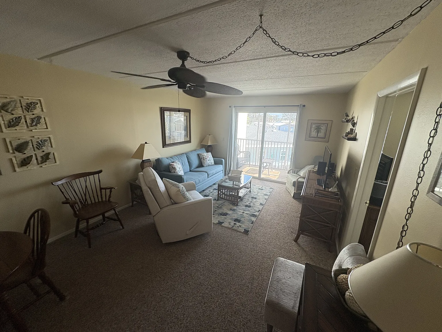 HAC214 - 258-GIL — Photo 4