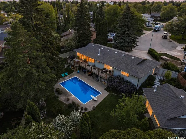 727 Tobin TERRACE, Saskatoon, SK S7K 4P4