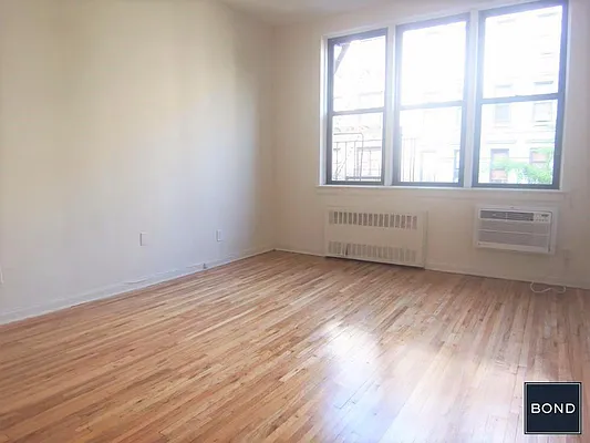 Rented by Bond New York | media 1