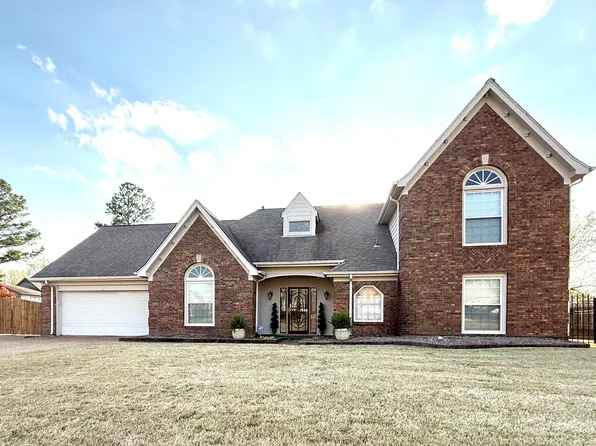 825 N Walnut Bend Rd, Cordova, TN 38018