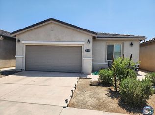 2724 Meadowbrook Dr, Imperial, CA 92251