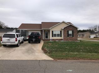 2104 Norwich Ct NW, Conover, NC 28613