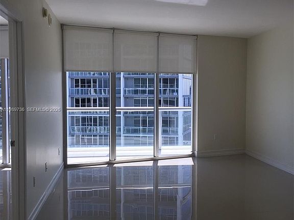 4th image of 475 Brickell Ave APT 5111