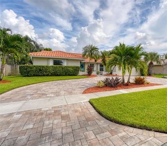 9761 NW 16th St, Plantation, FL, 33322