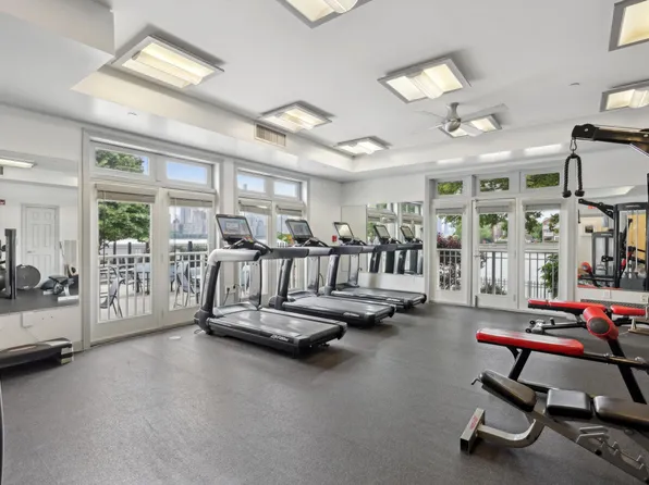 7400 River Road image 19 of 30