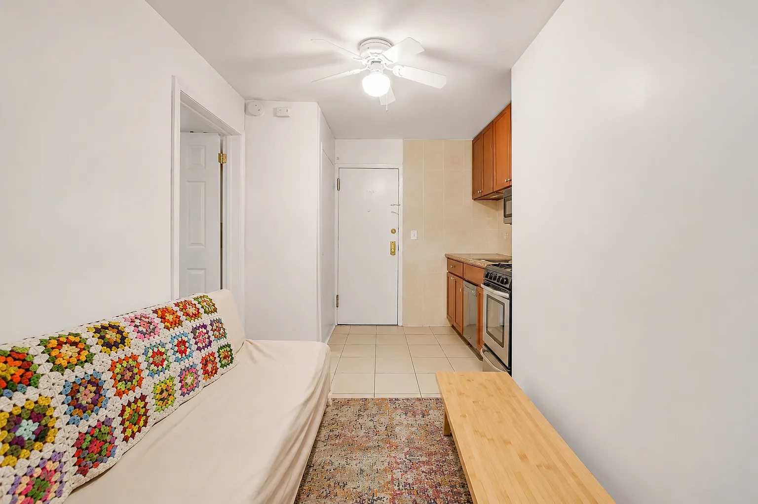 124 Mott Street — Photo 4