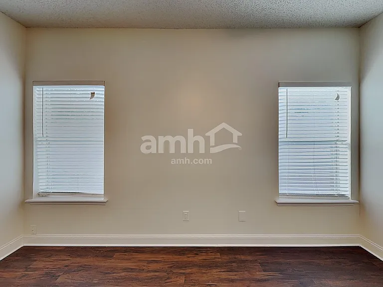11551 Oak Meadow Ln — Photo 9