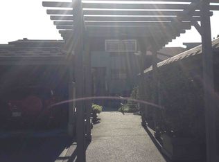 6614 Park Point Way NE, Seattle, WA 98115