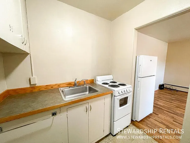 942 E 18th Ave #5 — Photo 8