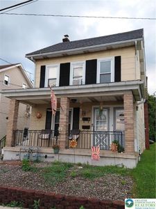 318 N 4th St, Lehighton, PA, 18235