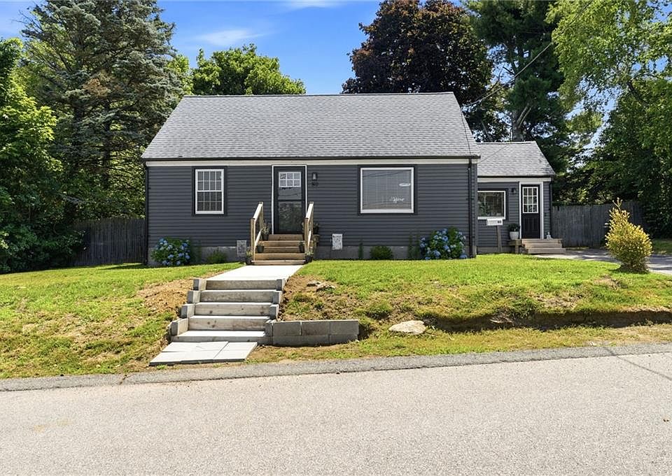 1st image of 80 Barrett Ave