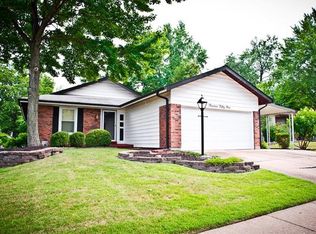1459 Matlock Dr, Florissant, MO 63031