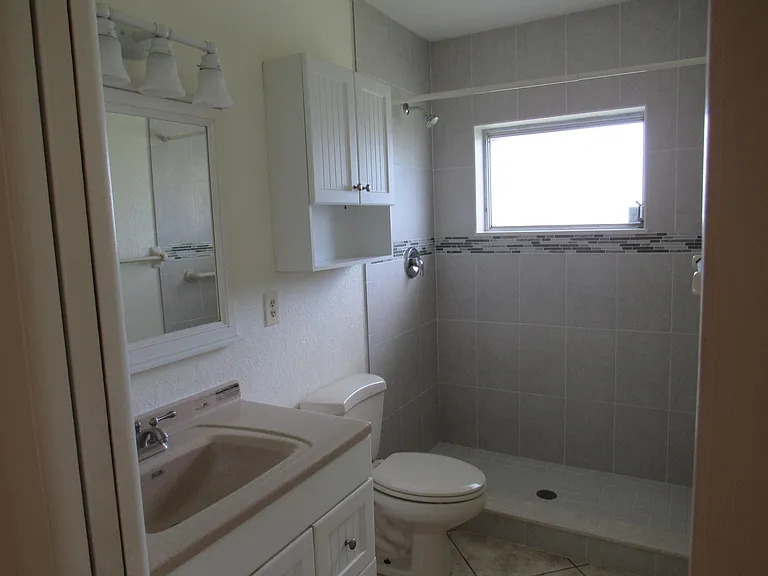 2679 Emory Dr E #F — Photo 12